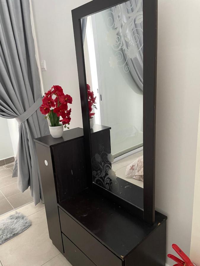 Has Hills Residence - 2 Bedrooms Condo With Wifi Kajang Ngoại thất bức ảnh